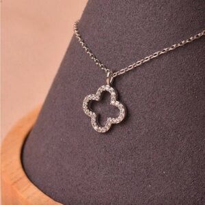 Elegant Silver Clover Pendant Necklace